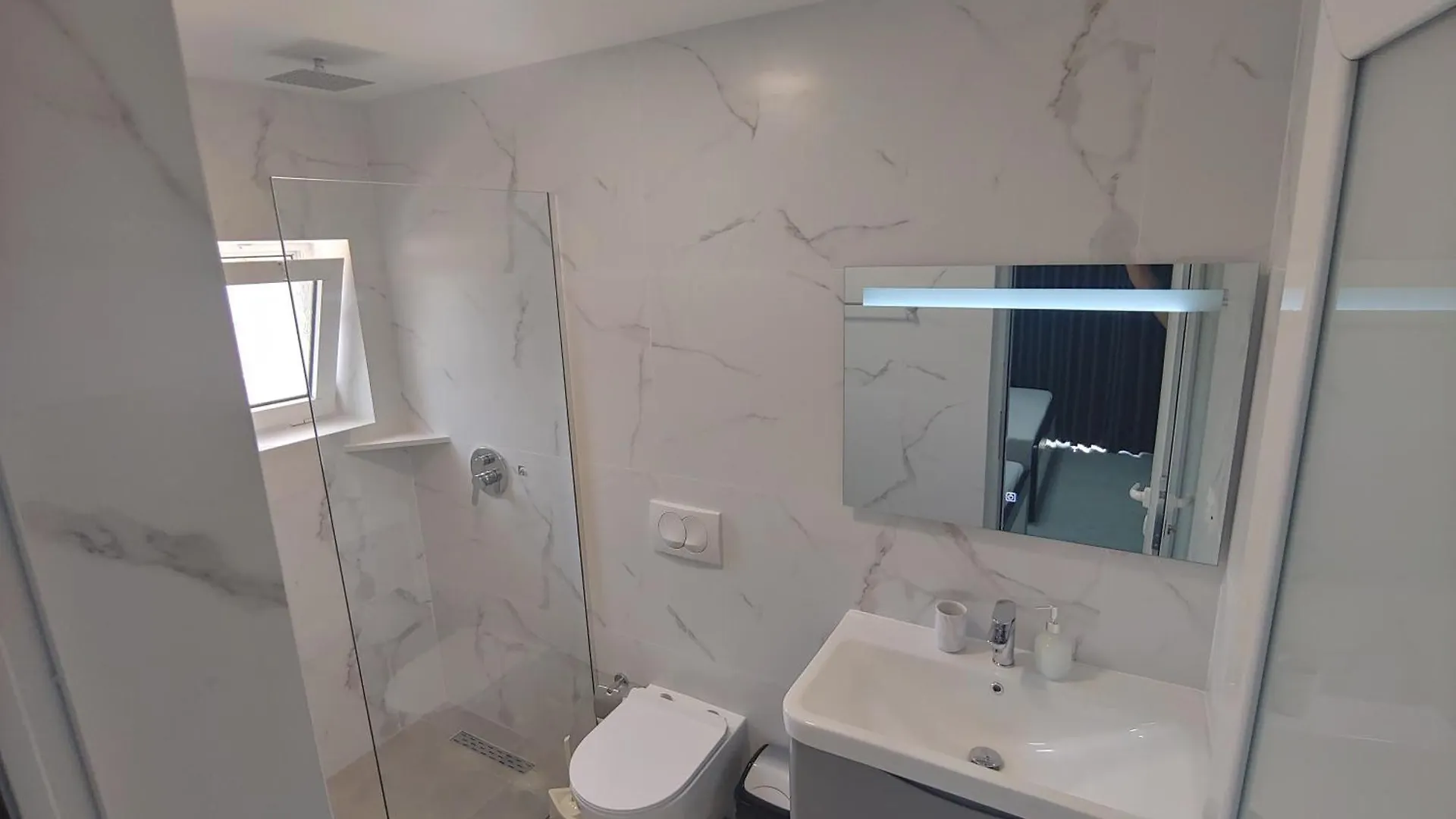Guesthouse Leo Ksamil Albanie