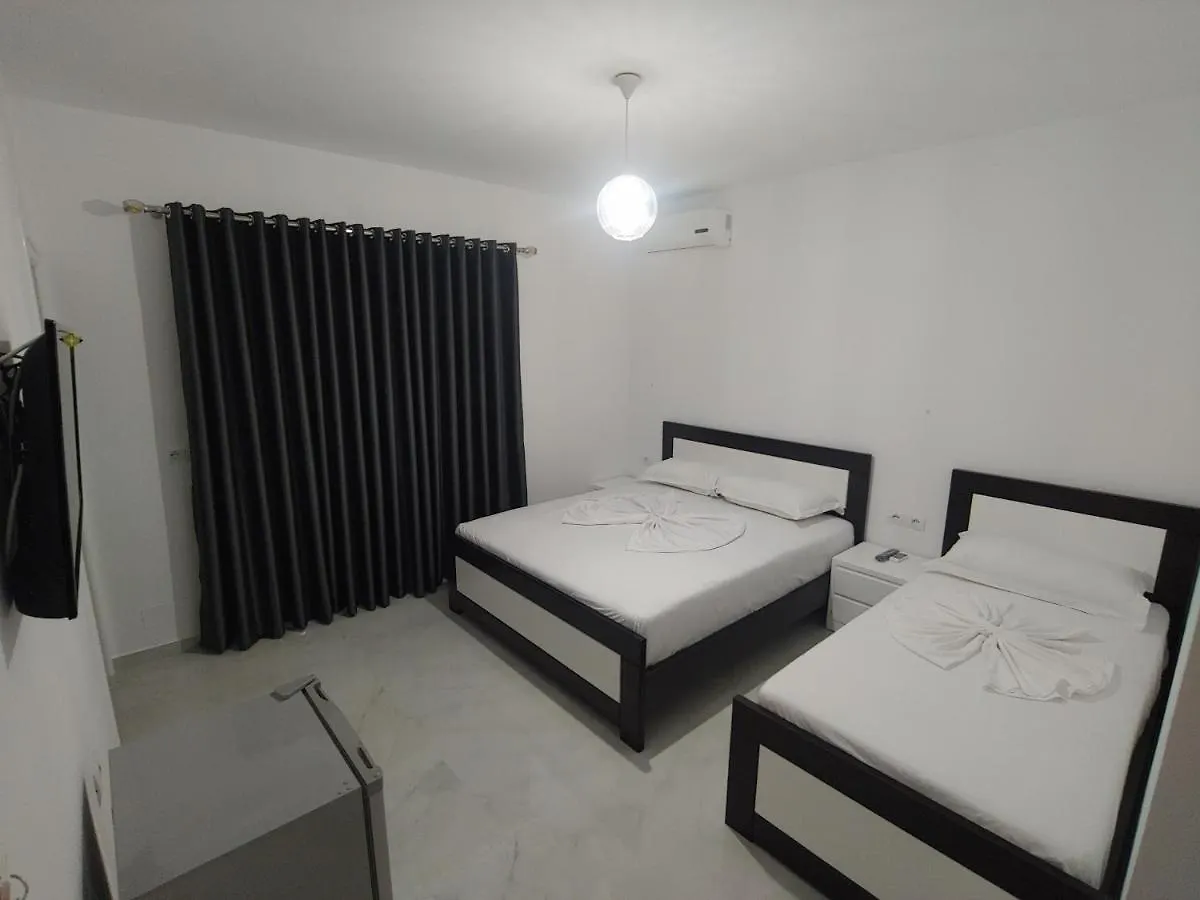 Pensión Villa Leonel Zeka Ksamil