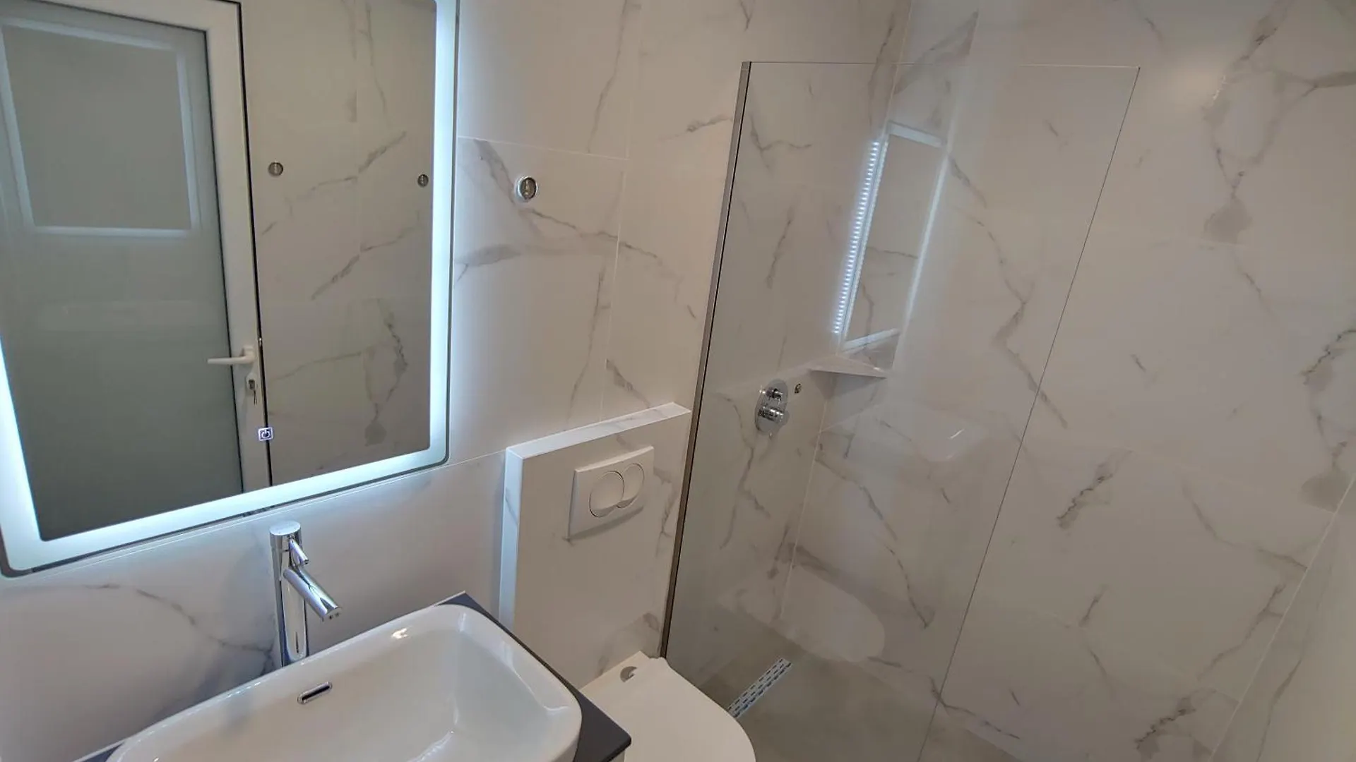 Pensión Villa Leonel Zeka Ksamil Albania
